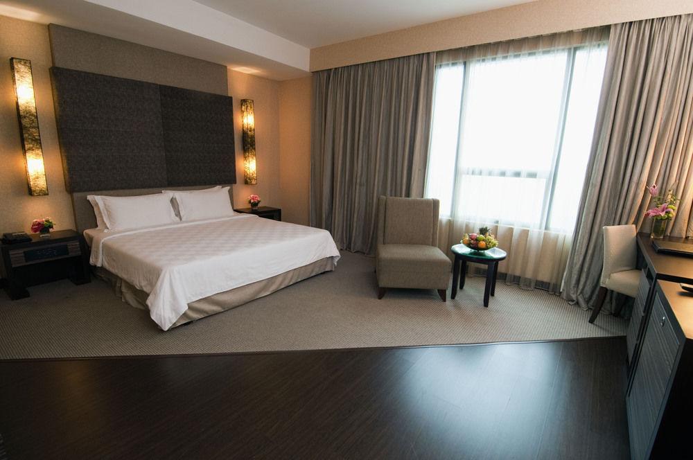 Swiss-Garden Hotel Bukit Bintang Куала-Лумпур Екстер'єр фото